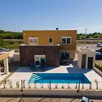 Vacation House Privlaka Privlaka (Zadar)